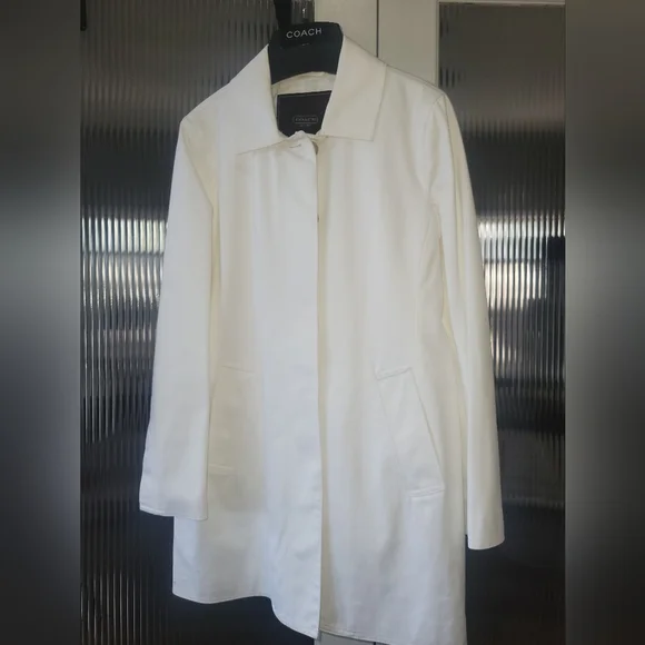 Coach Jacket - Picture 1 of 7